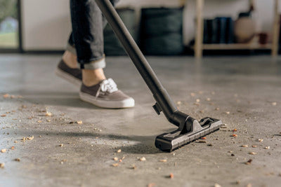 Karcher WD2 Plus V-15/4/18/C Aspirateur Eau Et Poussière Multifonction 1000W Avec Fonction Soufflerie